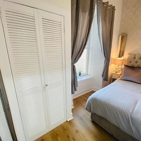 The Sleeping Lion - Dunoon Holiday Home Εξωτερικό φωτογραφία