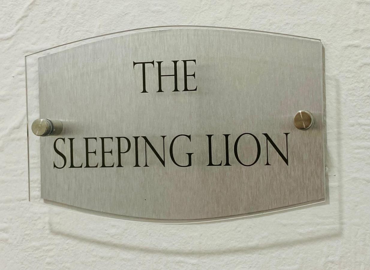 The Sleeping Lion - Dunoon Holiday Home Εξωτερικό φωτογραφία